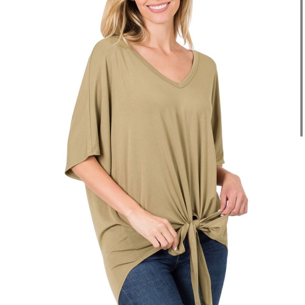 LUXE RAYON V-NECK TIE FRONT TOP Khaki